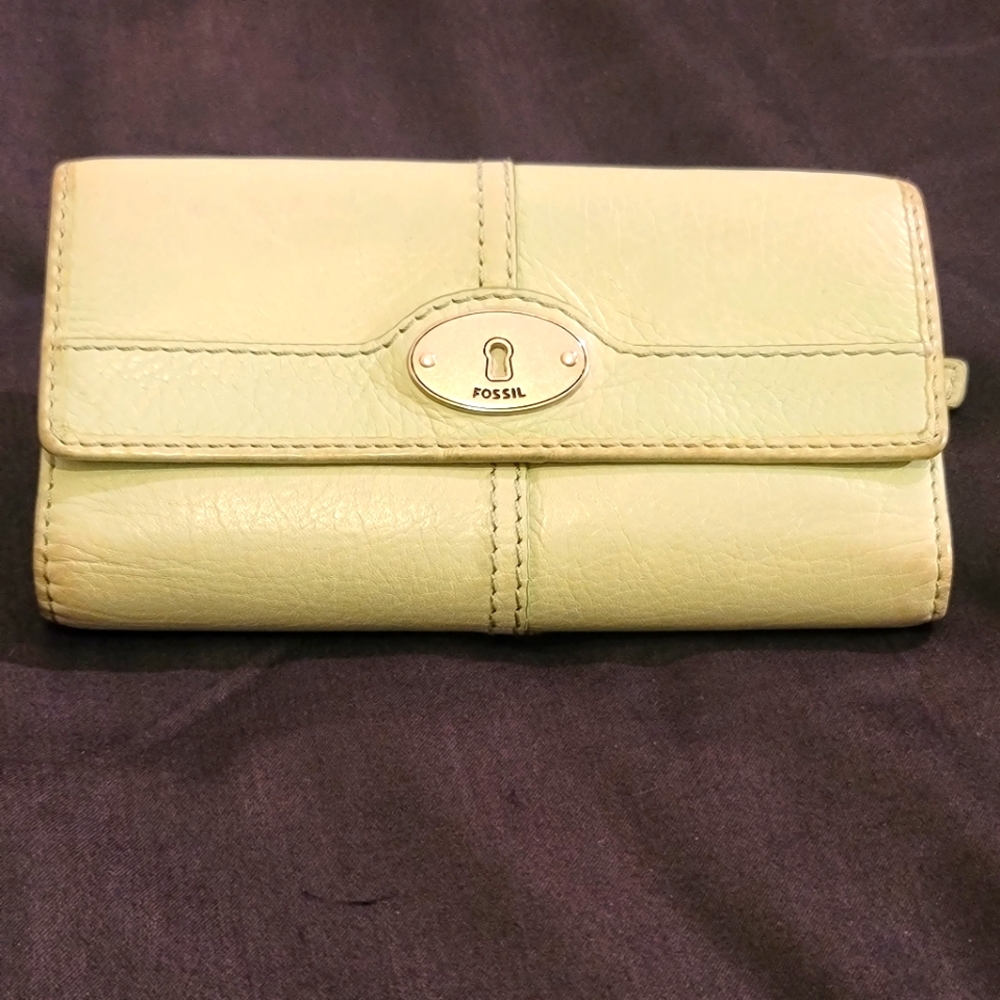 FOSSIL Marlow Green Leather Multifunction Trifold Wallet